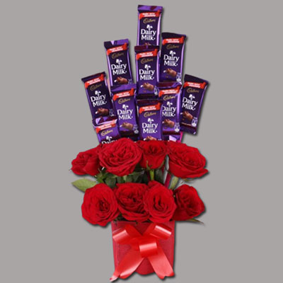 "Chocos with Roses bouquet - code RB06 - Click here to View more details about this Product